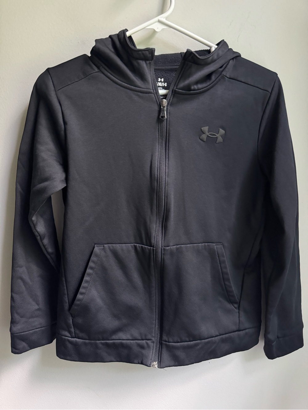 Under Armour Kids Black Hooded Full Zip Sweatshirt EUC